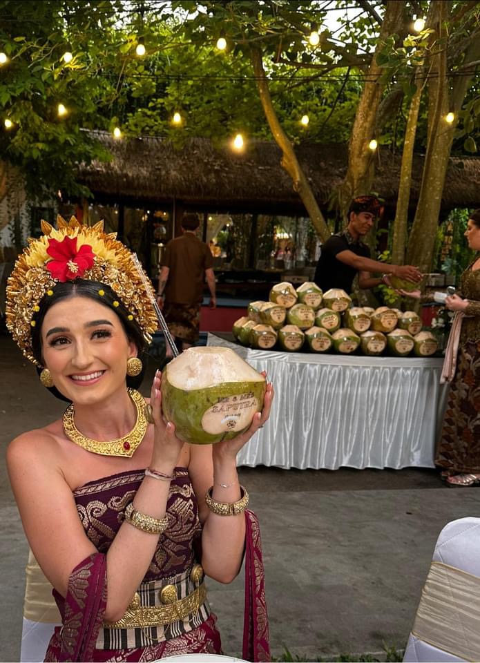 Fresh coconut event